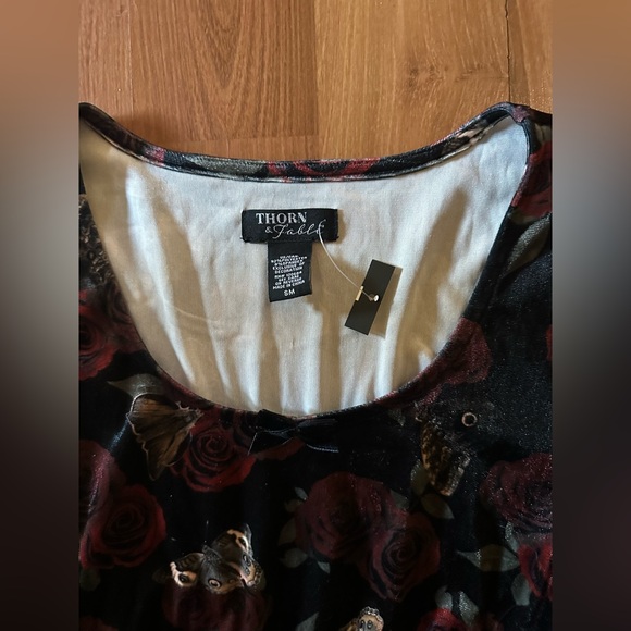 NWT Thorn & Fable Rose Moth Velvet Bell Sleeves dress size small Hot Topic - Picture 7 of 9